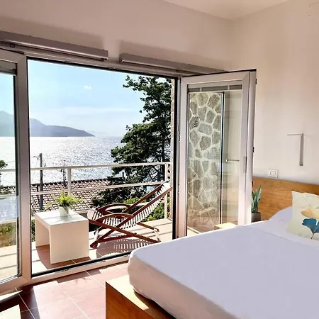 Occhiata Apartment